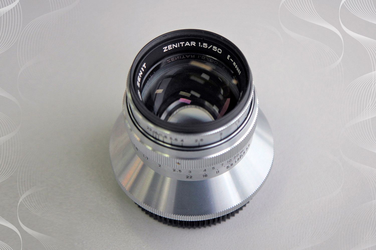 Бренд фототехники «Зенит» и фотограф Игорь Мухин запустили совместный арт-проект