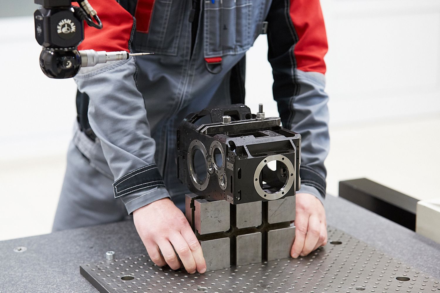 Сотрудники «Швабе» вошли в число лучших инженеров России