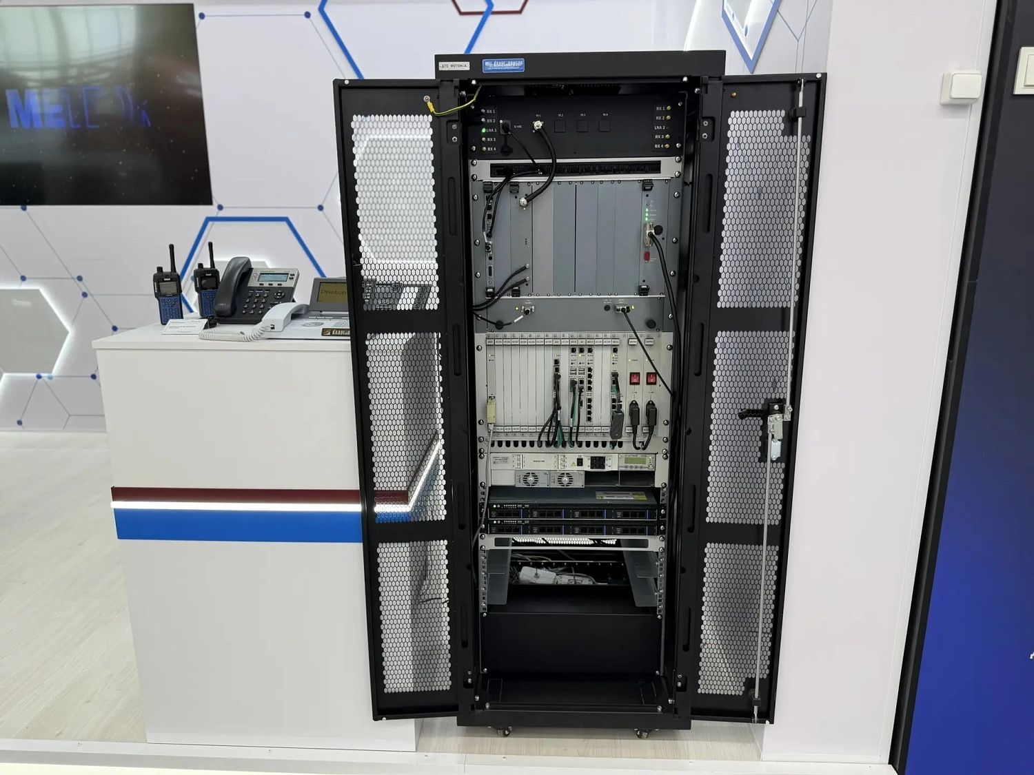 «Росэл» запустил серийное производство новых базовых станций для ТЭК и силовиков