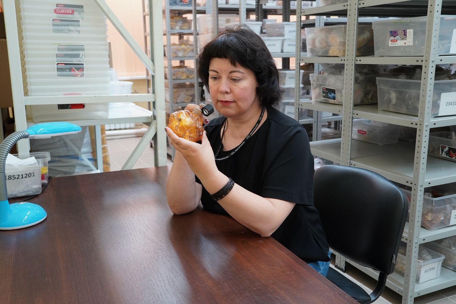 Профессии Ростеха: геммолог