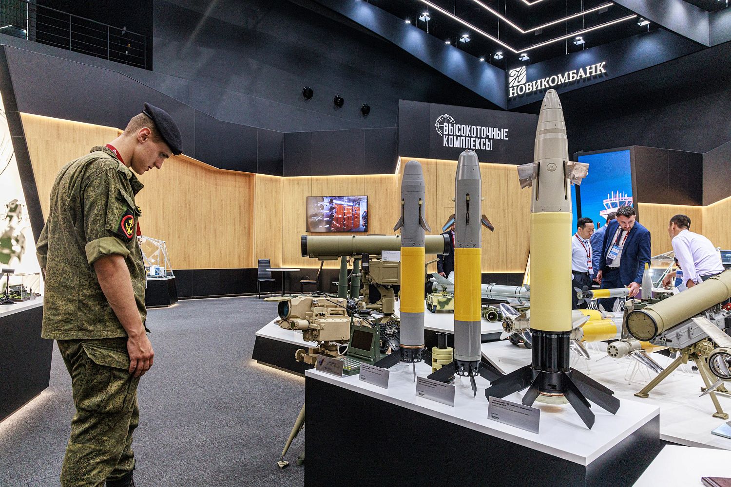 Ростех поставил в войска партию управляемых снарядов «Краснополь-М2»