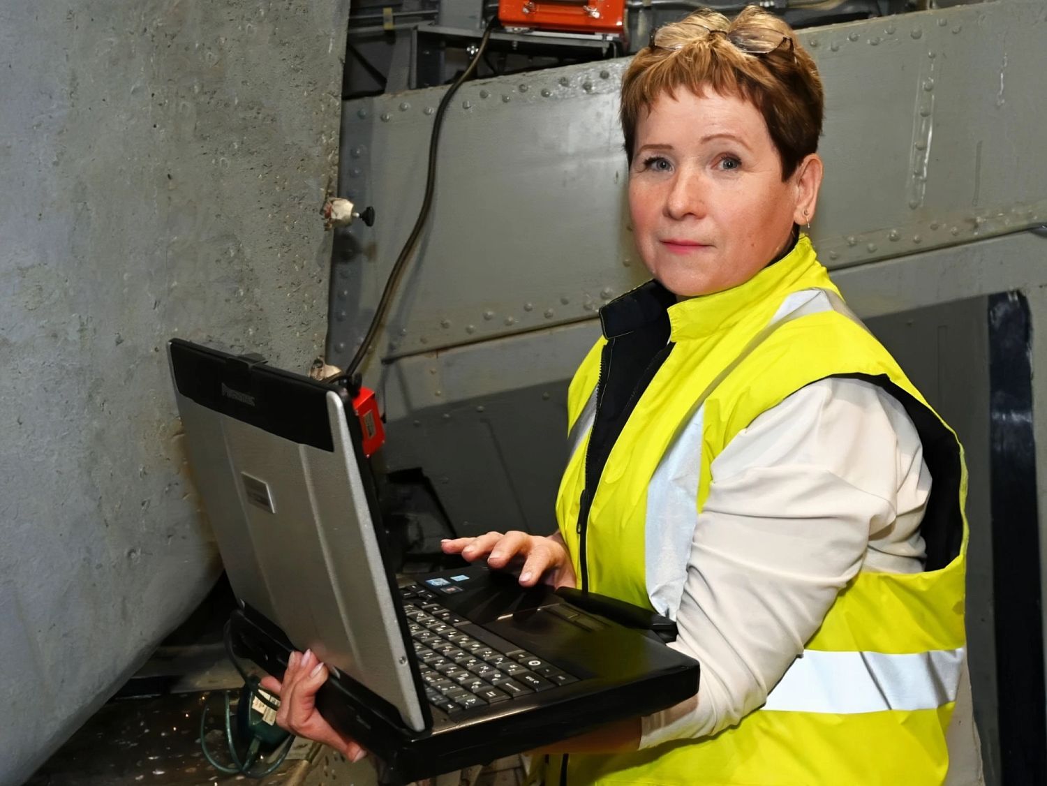 Профессии Ростеха: авиационный техник по приборам и электрооборудованию