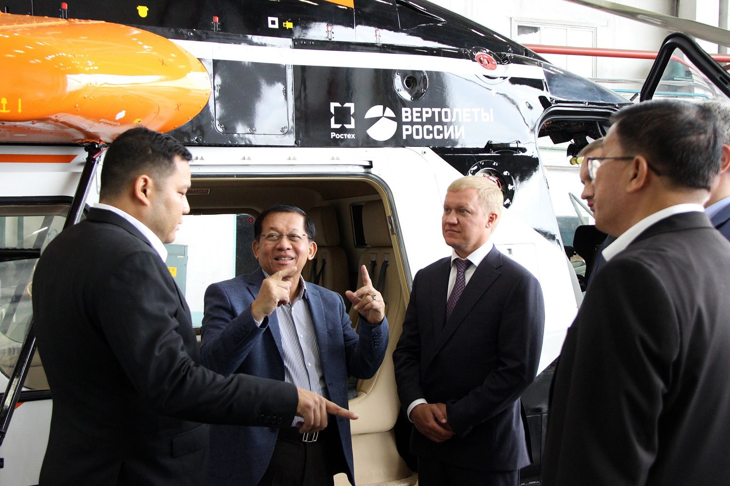 Делегация из Мьянмы посетила предприятие «Вертолетов России» в Бурятии