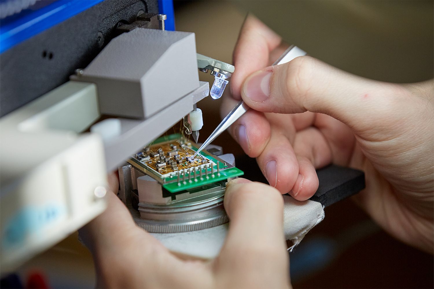 Студенты РХТУ им. Д.И. Менделеева будут проходить практику в научном центре «Швабе»